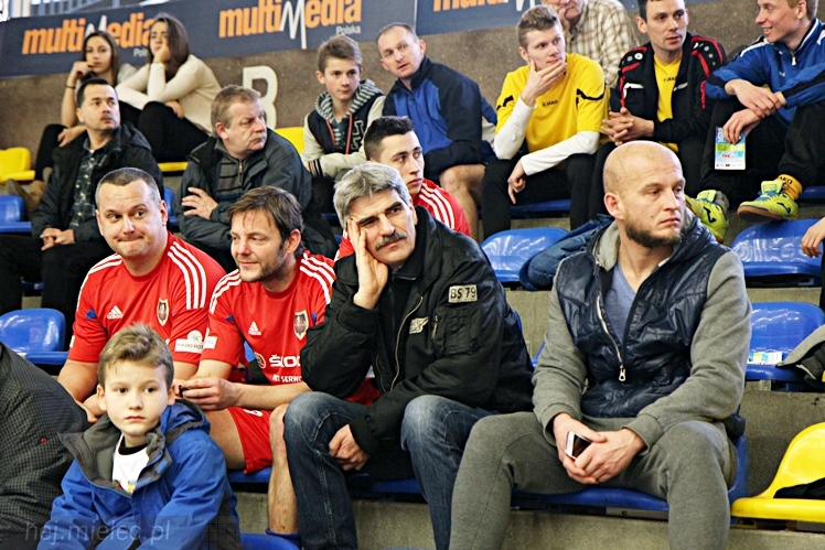 DERBY MIELCA 2015 - 4. Halowy Turniej Piłkarski - cz. I