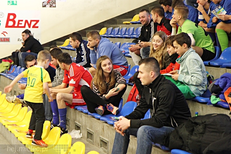 DERBY MIELCA 2015 - 4. Halowy Turniej Piłkarski - cz. I