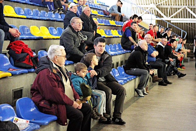 DERBY MIELCA 2015 - 4. Halowy Turniej Piłkarski - cz. I