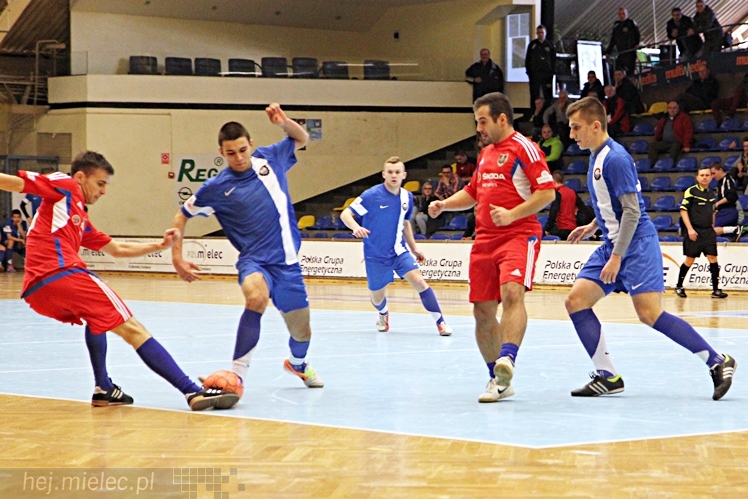 DERBY MIELCA 2015 - 4. Halowy Turniej Piłkarski - cz. I