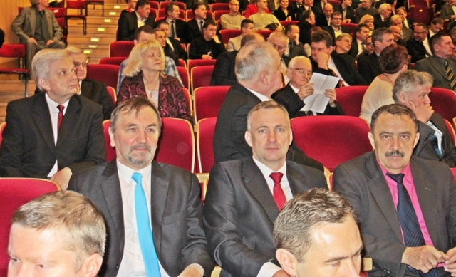 Liczna reprezentacja Mielca na wojewódzkim opłatku PiS