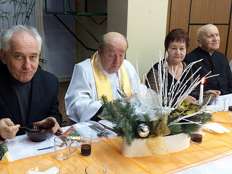 Uroczyste spotkanie opłatkowe w Klubie Seniora ?Wrzos?