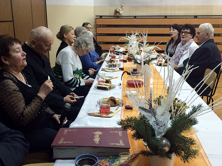 Uroczyste spotkanie opłatkowe w Klubie Seniora ?Wrzos?