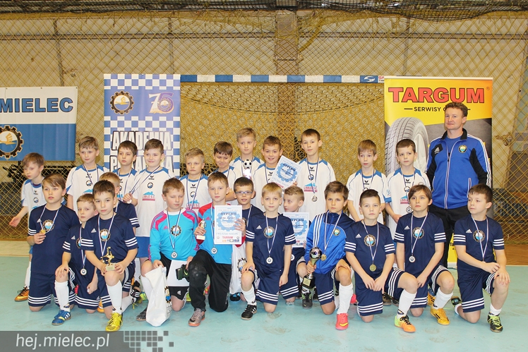 Halowy Turniej Piłki Nożnej Orlików Młodszych STAL MIELEC CUP  2015