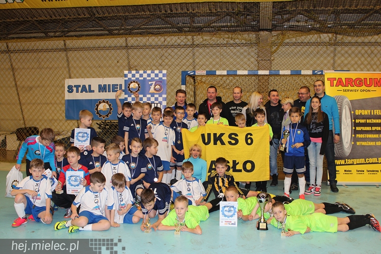 Halowy Turniej Piłki Nożnej Orlików Młodszych STAL MIELEC CUP  2015