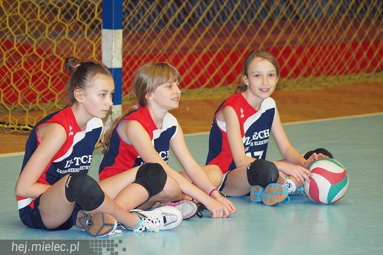 Łatwe zwycięstwo siatkarek z Sokołem Zator