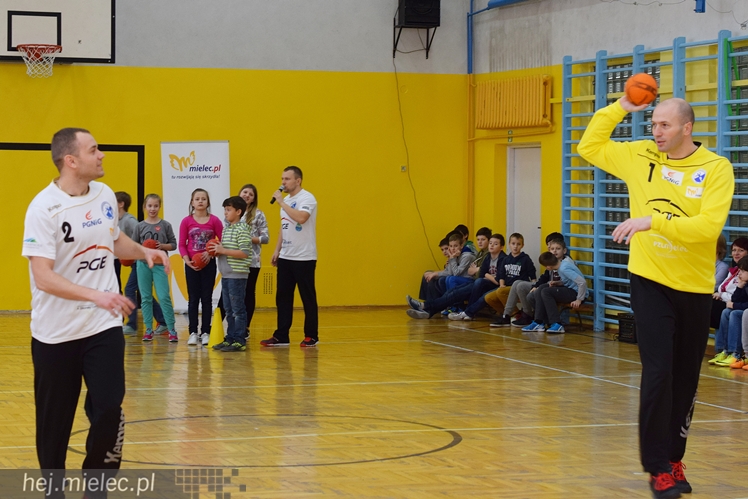 Zawodnicy PGE Stali Mielec odwiedzili SP9