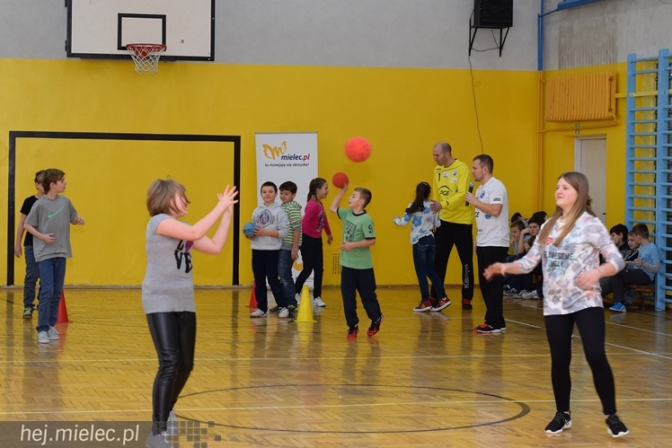 Zawodnicy PGE Stali Mielec odwiedzili SP9