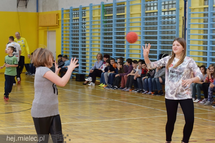 Zawodnicy PGE Stali Mielec odwiedzili SP9