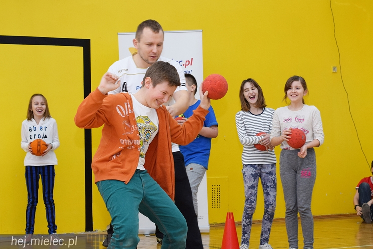 Zawodnicy PGE Stali Mielec odwiedzili SP9