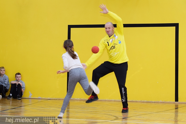 Zawodnicy PGE Stali Mielec odwiedzili SP9