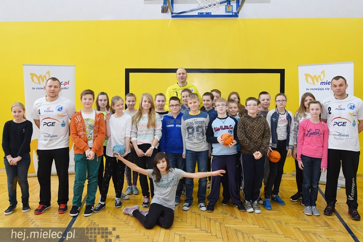 Zawodnicy PGE Stali Mielec odwiedzili SP9
