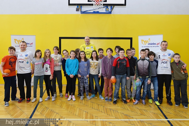 Zawodnicy PGE Stali Mielec odwiedzili SP9