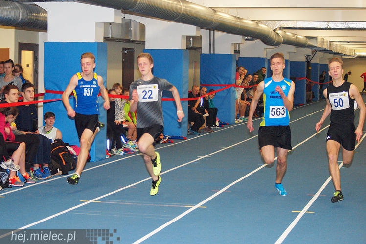 Juniorzy z regionu rywalizowali w mieleckiej hali LA