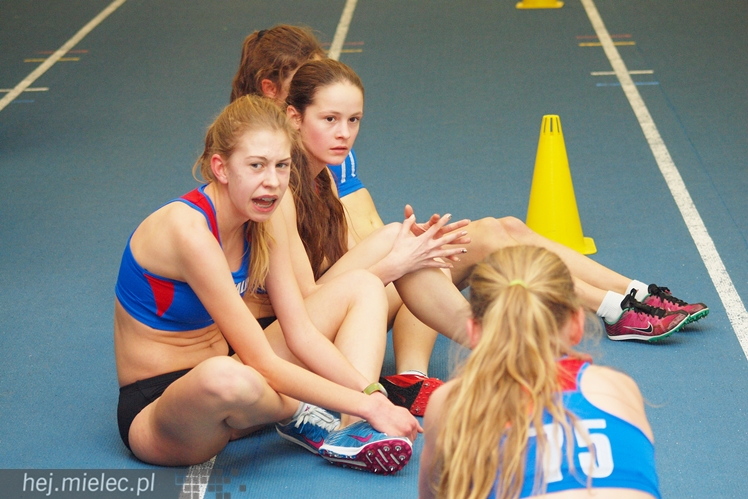 Juniorzy z regionu rywalizowali w mieleckiej hali LA