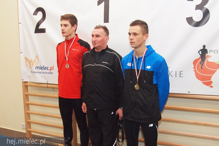 Juniorzy z regionu rywalizowali w mieleckiej hali LA