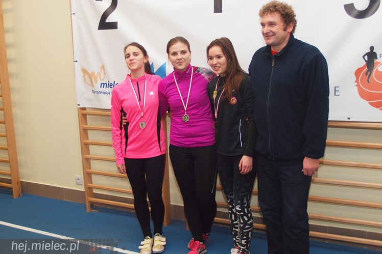 Juniorzy z regionu rywalizowali w mieleckiej hali LA