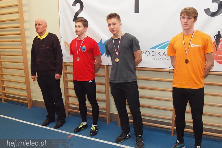 Juniorzy z regionu rywalizowali w mieleckiej hali LA