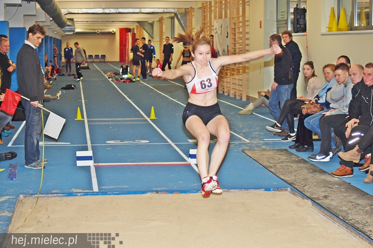 Juniorzy z regionu rywalizowali w mieleckiej hali LA