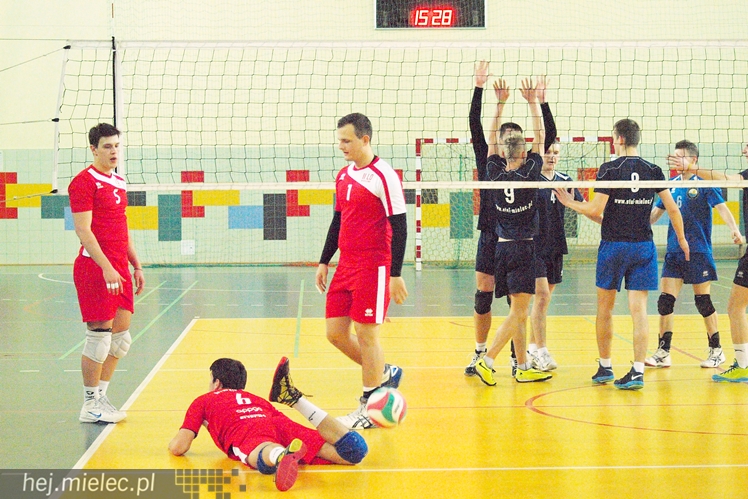 Zdjęcia z meczu, którego mogło nie być