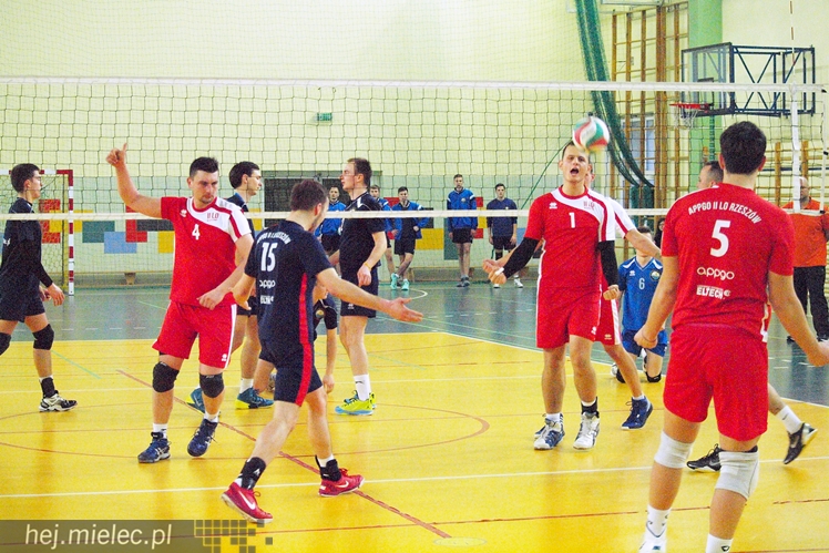 Zdjęcia z meczu, którego mogło nie być