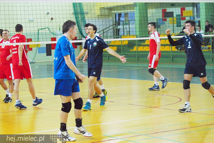 Zdjęcia z meczu, którego mogło nie być