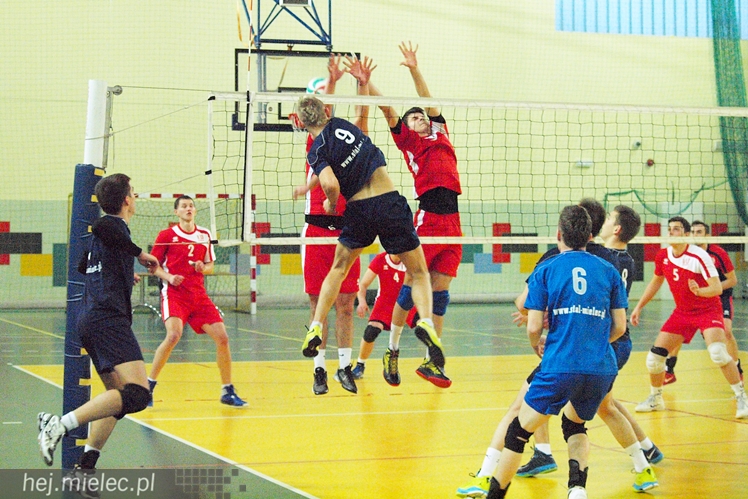 Zdjęcia z meczu, którego mogło nie być