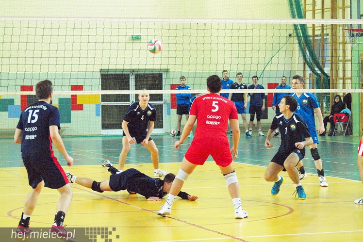 Zdjęcia z meczu, którego mogło nie być