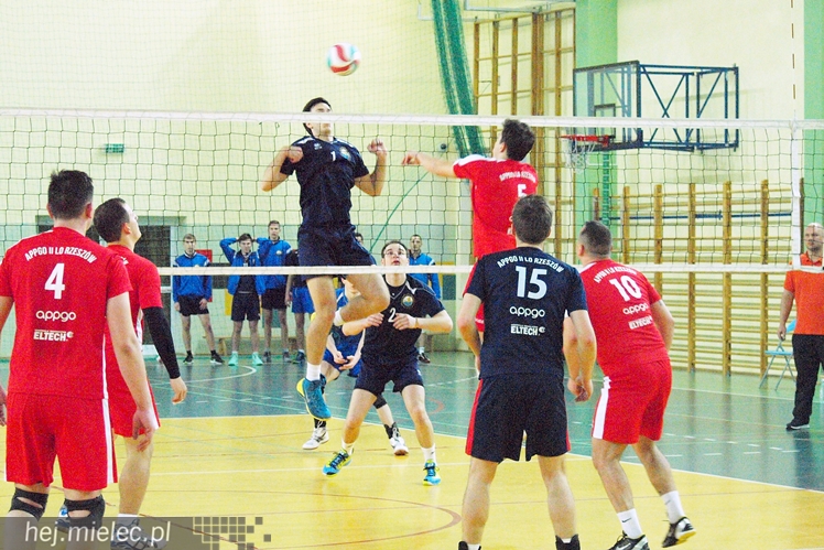 Zdjęcia z meczu, którego mogło nie być