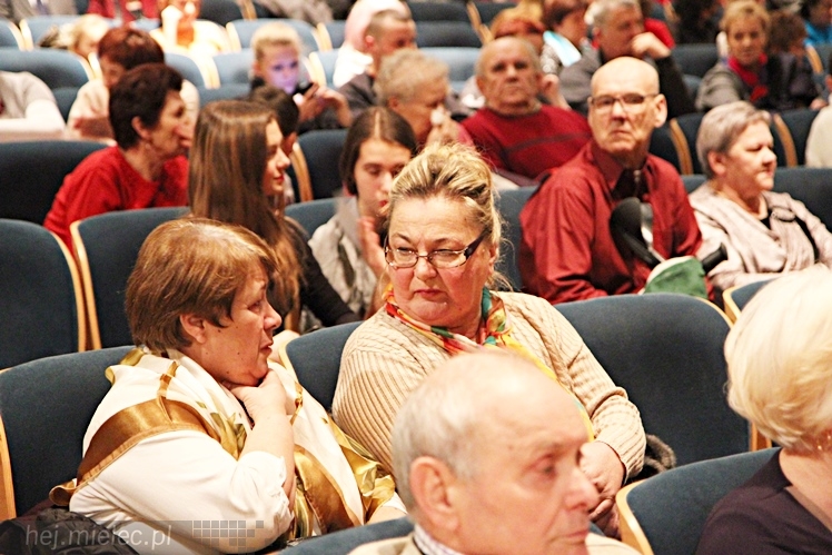 Koncert ?Taneczna Gromadka dla babci i dziadka?