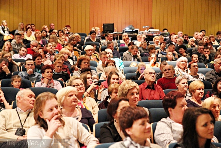 Koncert ?Taneczna Gromadka dla babci i dziadka?