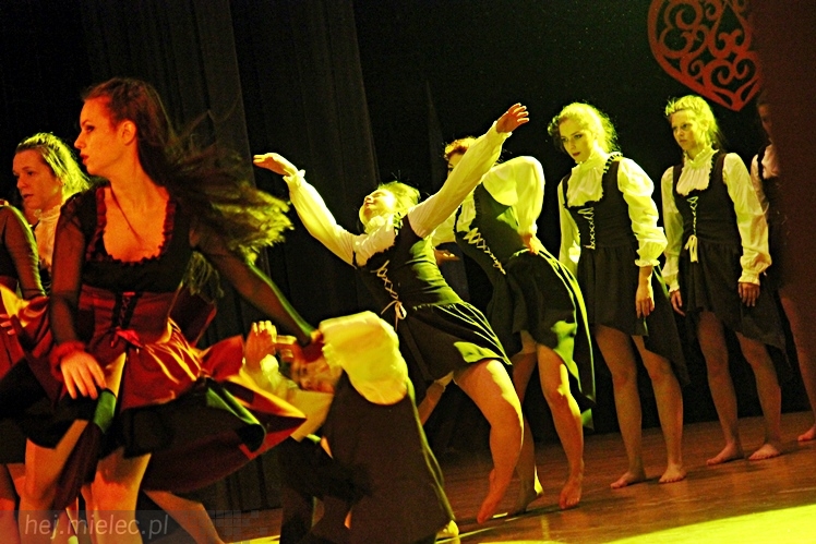 Koncert ?Taneczna Gromadka dla babci i dziadka?