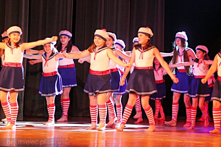 Koncert ?Taneczna Gromadka dla babci i dziadka?