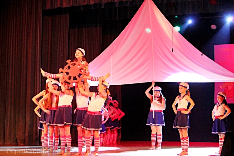 Koncert ?Taneczna Gromadka dla babci i dziadka?