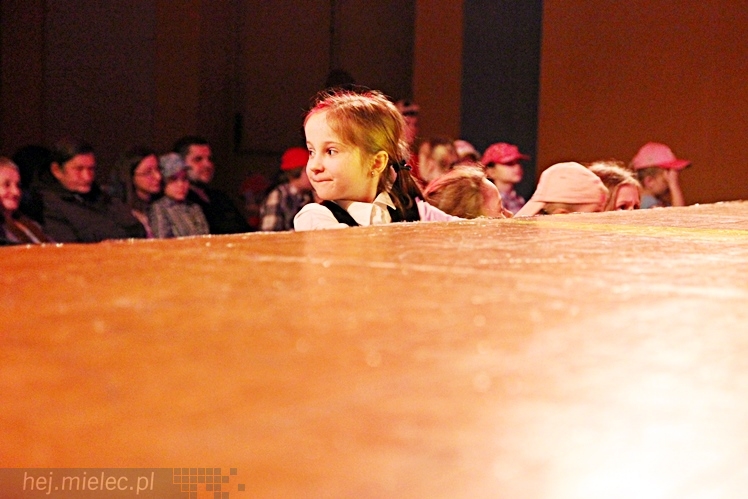 Koncert ?Taneczna Gromadka dla babci i dziadka?