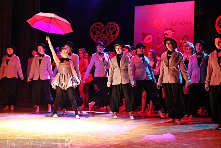 Koncert ?Taneczna Gromadka dla babci i dziadka?