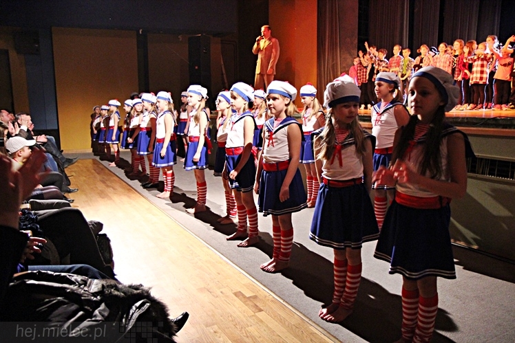 Koncert ?Taneczna Gromadka dla babci i dziadka?