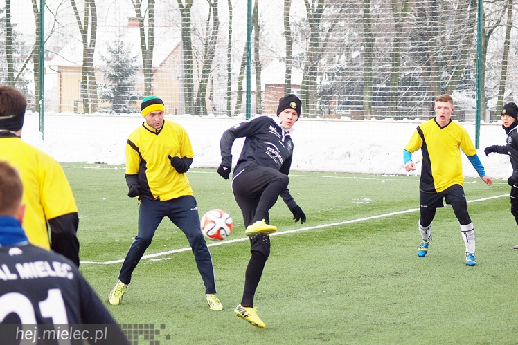 Wysokie zwycięstwo piłkarzy Stali w sparingu