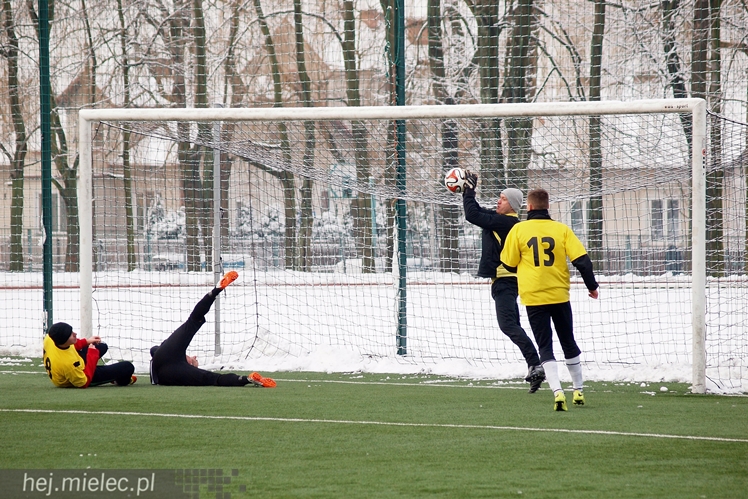 Wysokie zwycięstwo piłkarzy Stali w sparingu