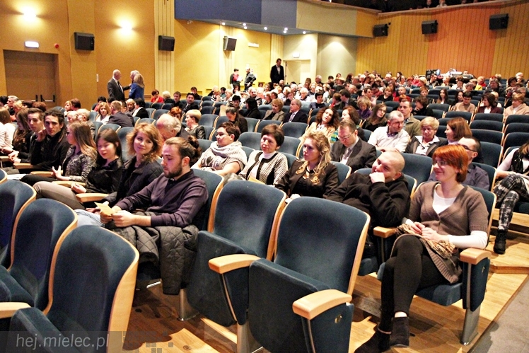 Swingujący Chopin w Mielcu. Wystąpiła Lwowska Orkiestra Kameralna i grupa wyjątkowych solistów [ZDJĘCIA]