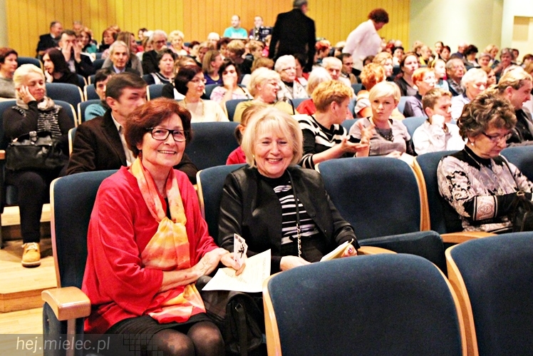 Swingujący Chopin w Mielcu. Wystąpiła Lwowska Orkiestra Kameralna i grupa wyjątkowych solistów [ZDJĘCIA]