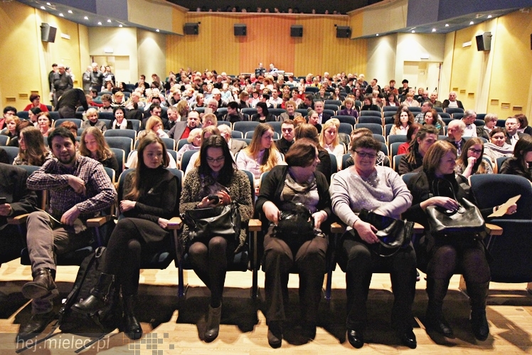 Swingujący Chopin w Mielcu. Wystąpiła Lwowska Orkiestra Kameralna i grupa wyjątkowych solistów [ZDJĘCIA]