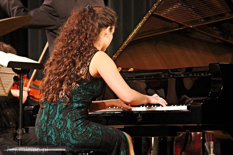 Swingujący Chopin w Mielcu. Wystąpiła Lwowska Orkiestra Kameralna i grupa wyjątkowych solistów [ZDJĘCIA]