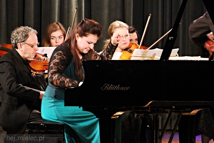 Swingujący Chopin w Mielcu. Wystąpiła Lwowska Orkiestra Kameralna i grupa wyjątkowych solistów [ZDJĘCIA]