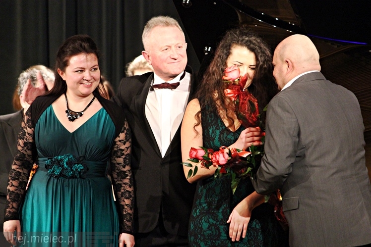 Swingujący Chopin w Mielcu. Wystąpiła Lwowska Orkiestra Kameralna i grupa wyjątkowych solistów [ZDJĘCIA]