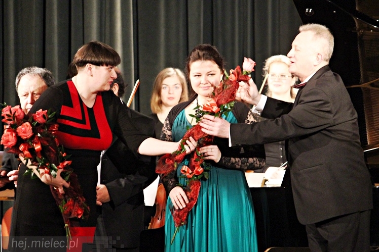 Swingujący Chopin w Mielcu. Wystąpiła Lwowska Orkiestra Kameralna i grupa wyjątkowych solistów [ZDJĘCIA]