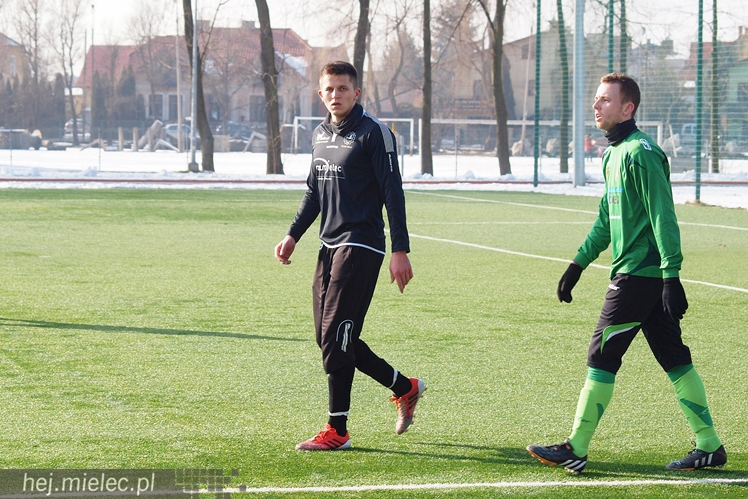 Stal Stalowa Wola także pokonana w Mielcu w sparingu