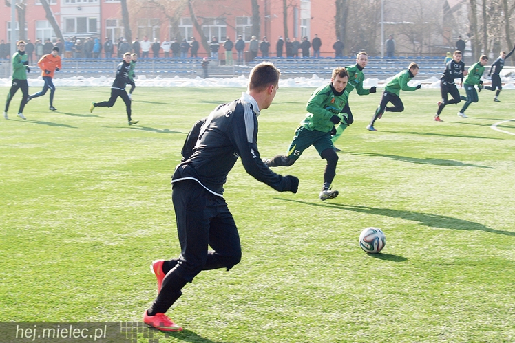 Stal Stalowa Wola także pokonana w Mielcu w sparingu