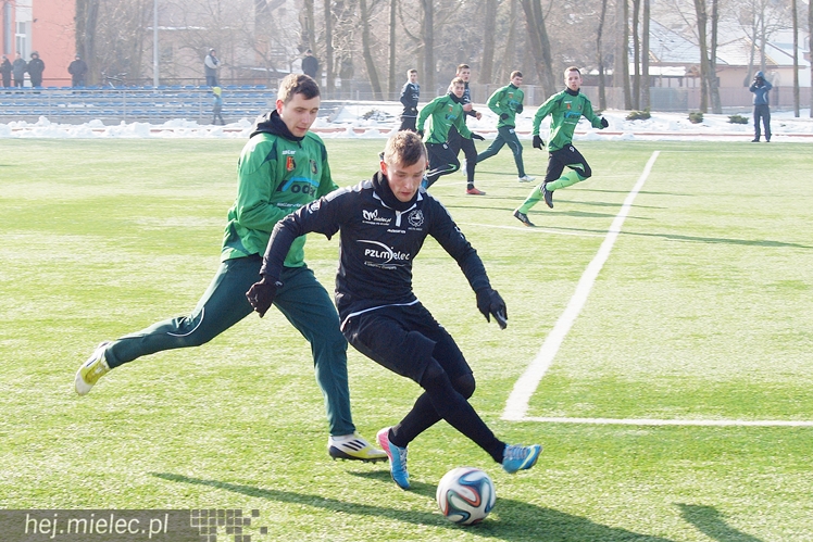 Stal Stalowa Wola także pokonana w Mielcu w sparingu