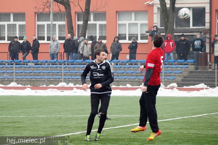 Wisła Sandomierz także poległa na sparingu w Mielcu